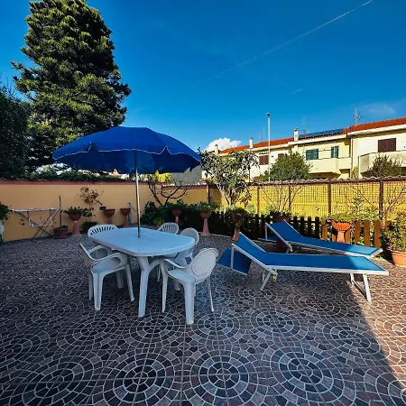 House * Fiumicino